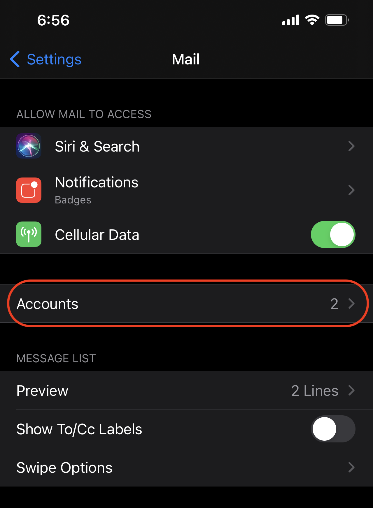 Screenshot: Mail menu with Accounts circled
